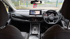 Nissan Qashqai 1.3 DiG-T MH 158 N-Connecta 5dr Xtronic Petrol Hatchback